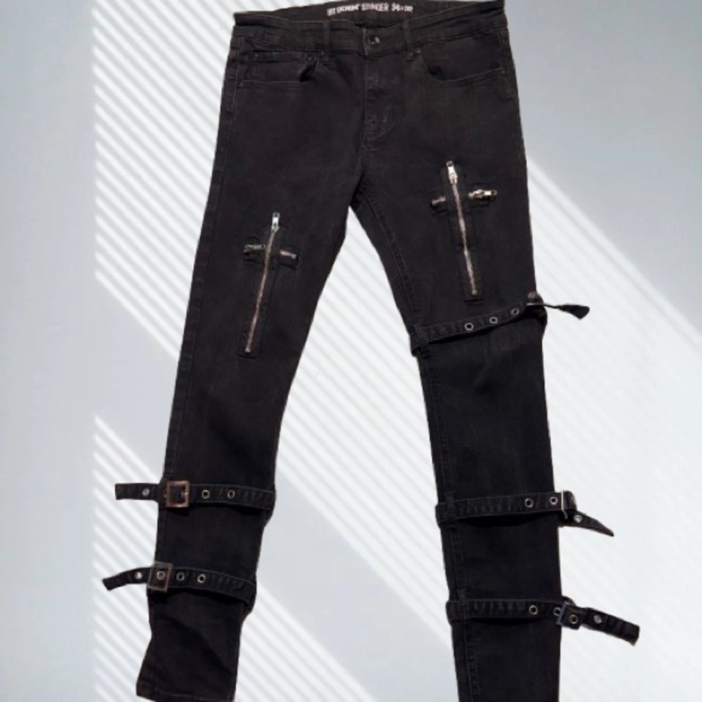 HT Stinger Black Skinny Jeans with Zip & Strap Details